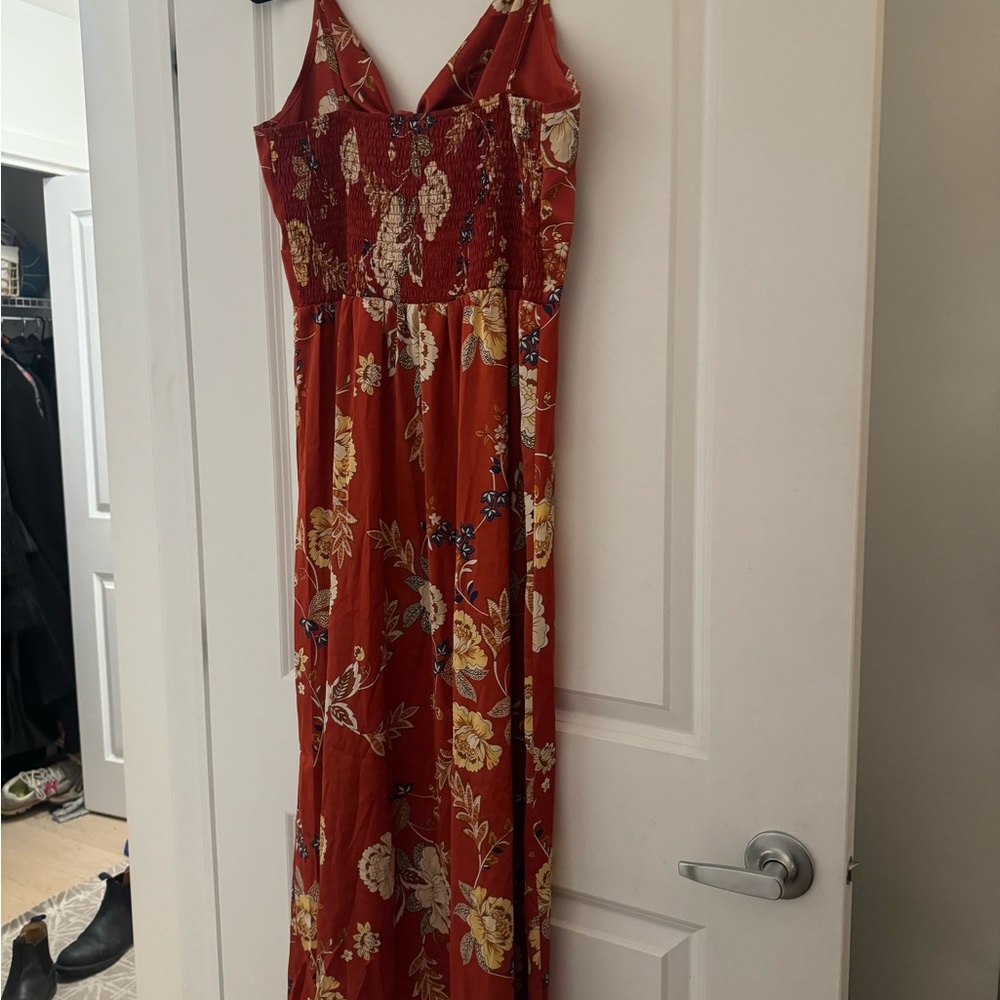 Rust Coloured Plus Size Flowered Dress - Picture 2 of 6